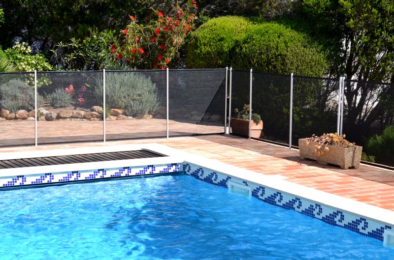 Removable Pool Fence Service